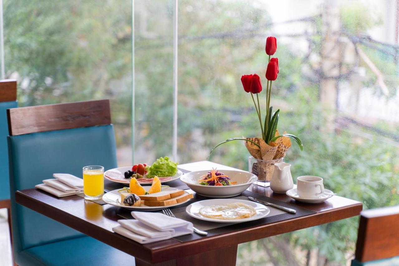 Sana Da Nang Beach Hotel Zewnętrze zdjęcie
